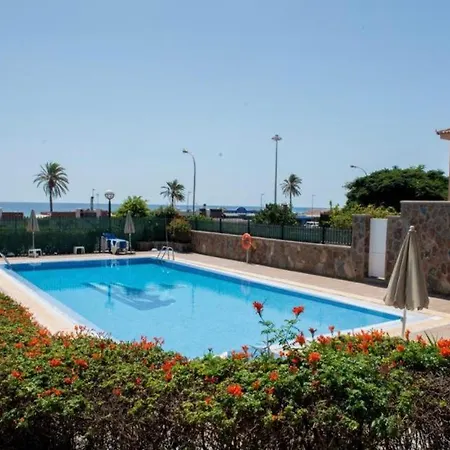 Villa Santa Ana Suites 24